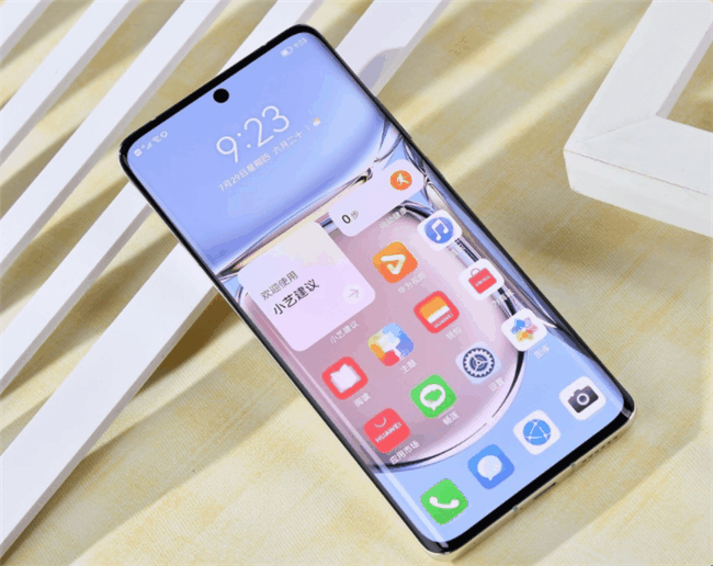 (华为p50 pro手机效果图)